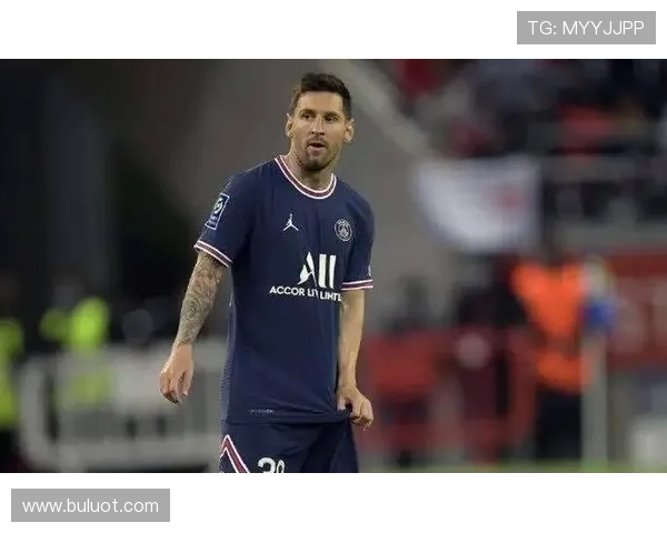 梅西缺席训练一天后今日回归训练中心恢复合练状态良好 梅西缺席训练一天后今日回归训练中心恢复合练状态良好